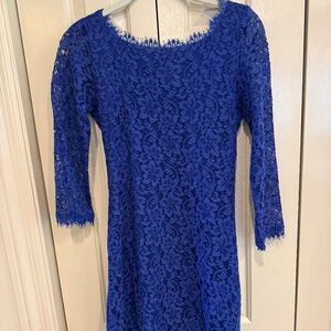 Diane Von Furstenburt 'Zarita' Blue Lace mini dress Size 4